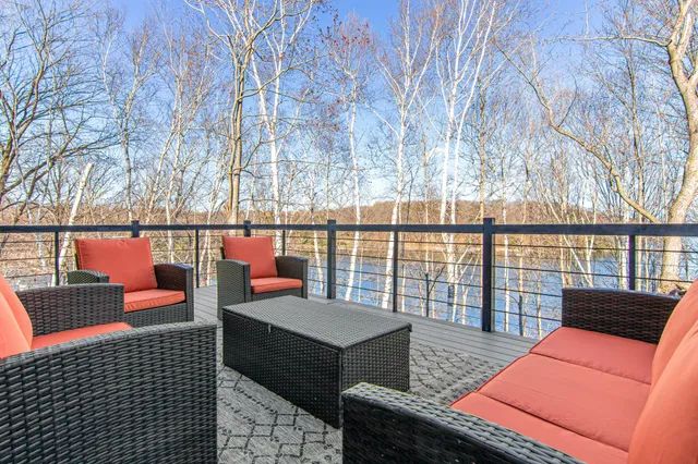 $1,299,000 | 1368 190th Street, St. Croix Falls, WI 54024