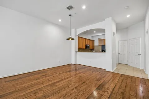 $475,000 | 4121 McKinney Avenue, Unit 50, Dallas, TX 75204