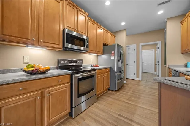 $425,000 | 308 Canterbury Road, High Point, NC 27262