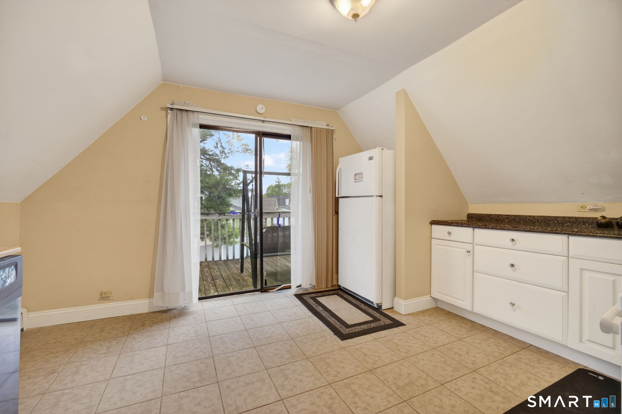 670 Hanover Road Meriden, CT 06451 - Photo 34 of 40