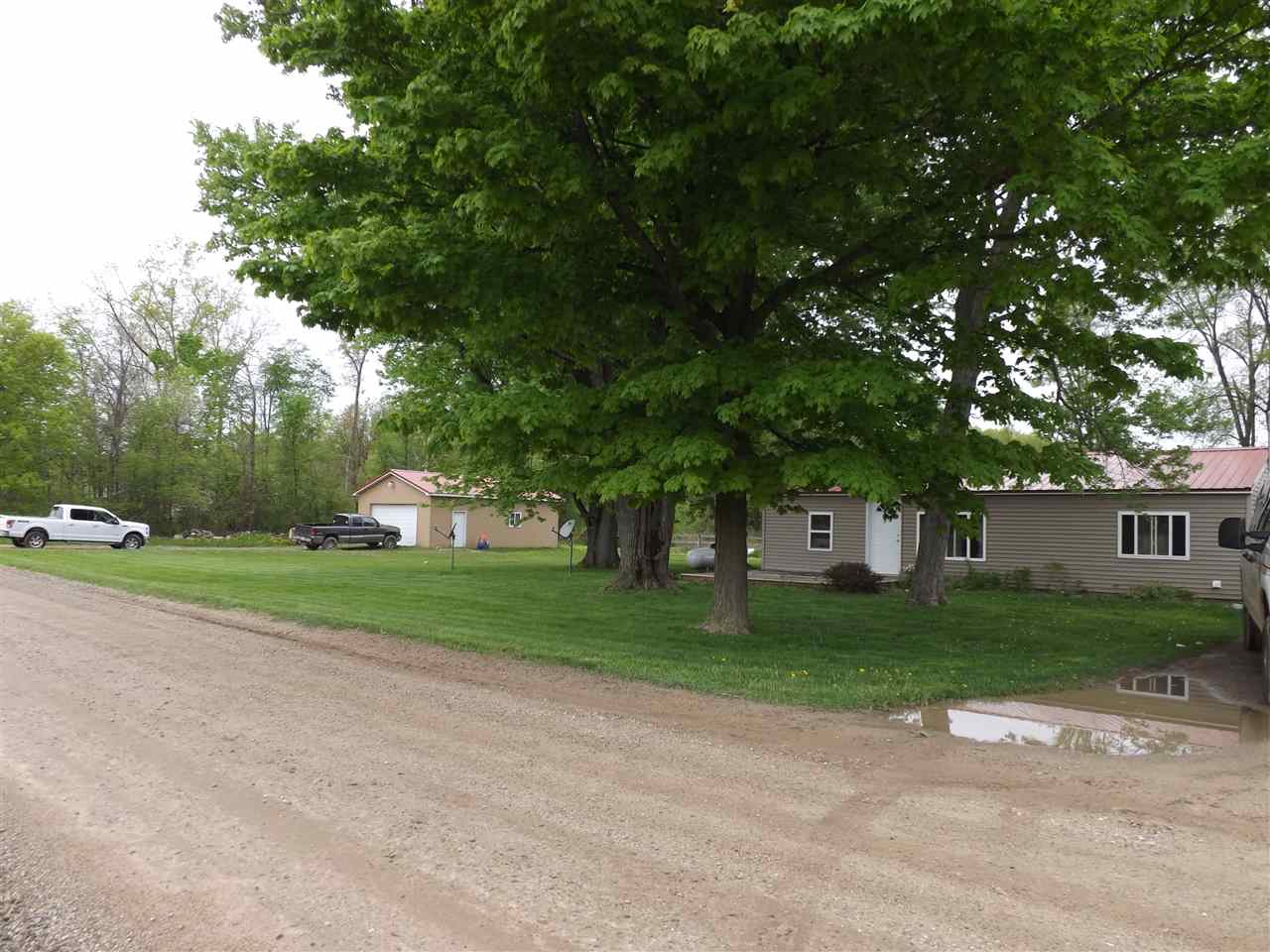 9500 McGregor Road Elwell, MI 48832 - Photo 23 of 31 1846872-24.JPG