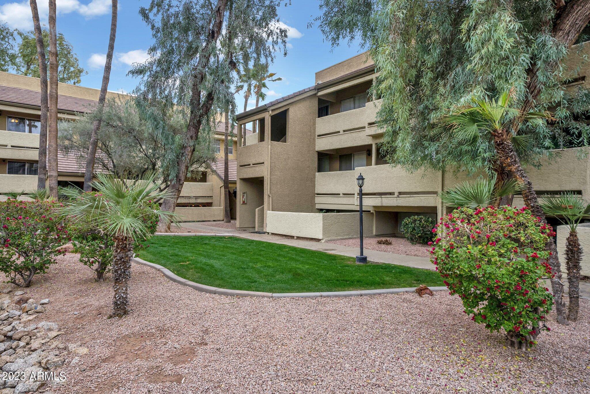 1331 West Baseline Road, Unit 318 Mesa, AZ 85202 - Photo 4 of 28 4-web-or-mls-DSC09146