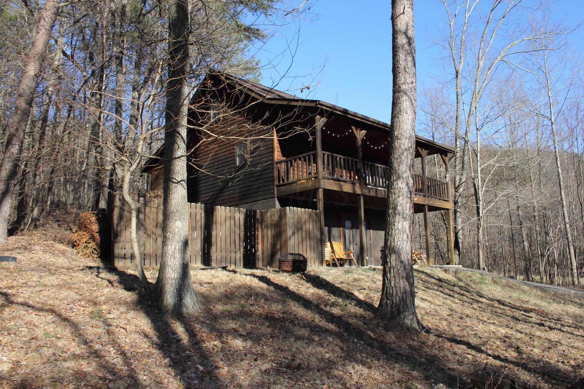 14320 Little Cola Road Rockbridge, OH 43149 - Photo 8 of 37 Gallery Image 8