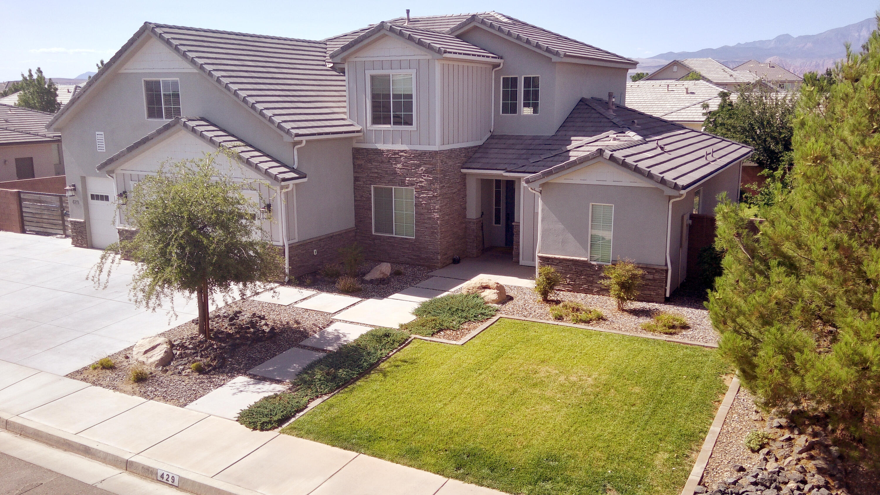 429 Treasure Valley Road Washington, UT 84780 - Photo 32 of 35 FrontAriel_SINR0348