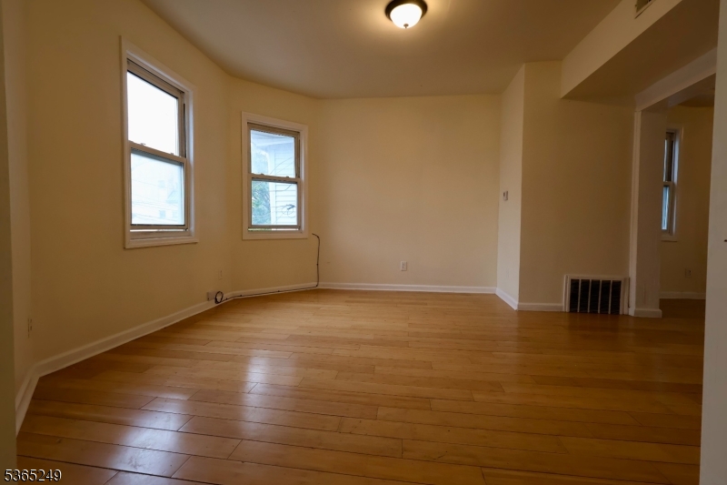 16 North 5th Street, Unit 2 Newark, NJ 07107 - Photo 3 of 14
