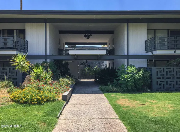 $365,000 | 5150 North 20th Street, Unit 205, Phoenix, AZ 85016