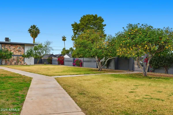 $365,000 | 5150 North 20th Street, Unit 205, Phoenix, AZ 85016