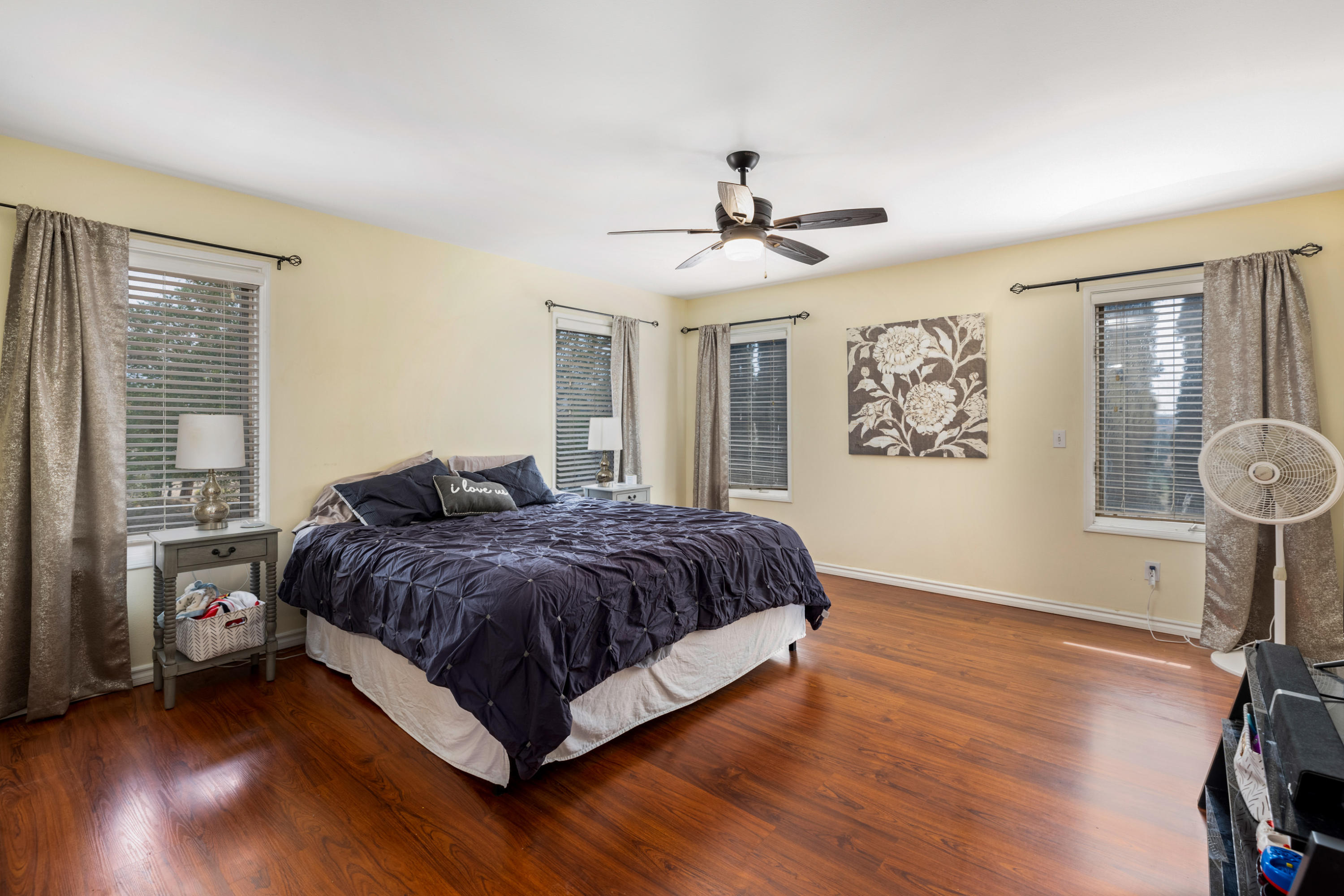 19600 Violette Court Tehachapi, CA 93561 - Photo 17 of 49 19600 Violet Ct_-InView-Media-5