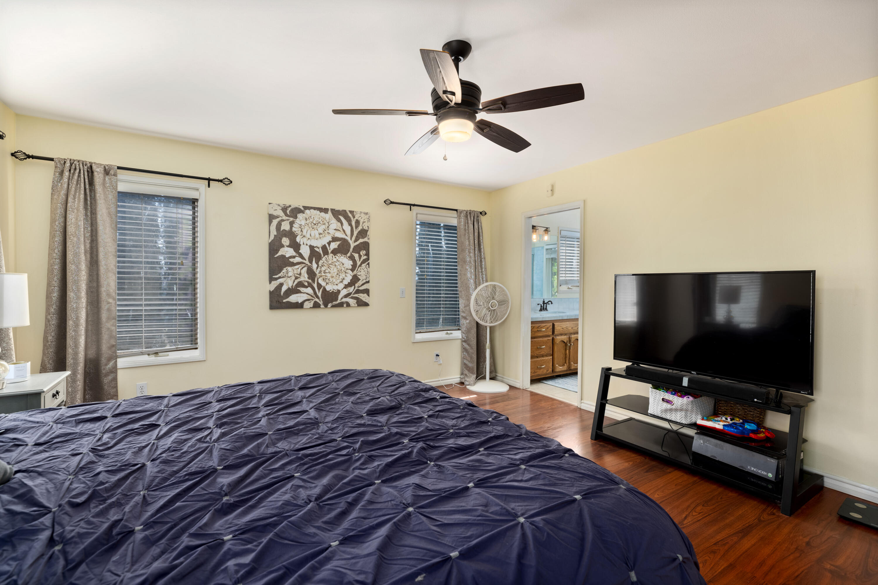 19600 Violette Court Tehachapi, CA 93561 - Photo 18 of 49 19600 Violet Ct_-InView-Media-6-1