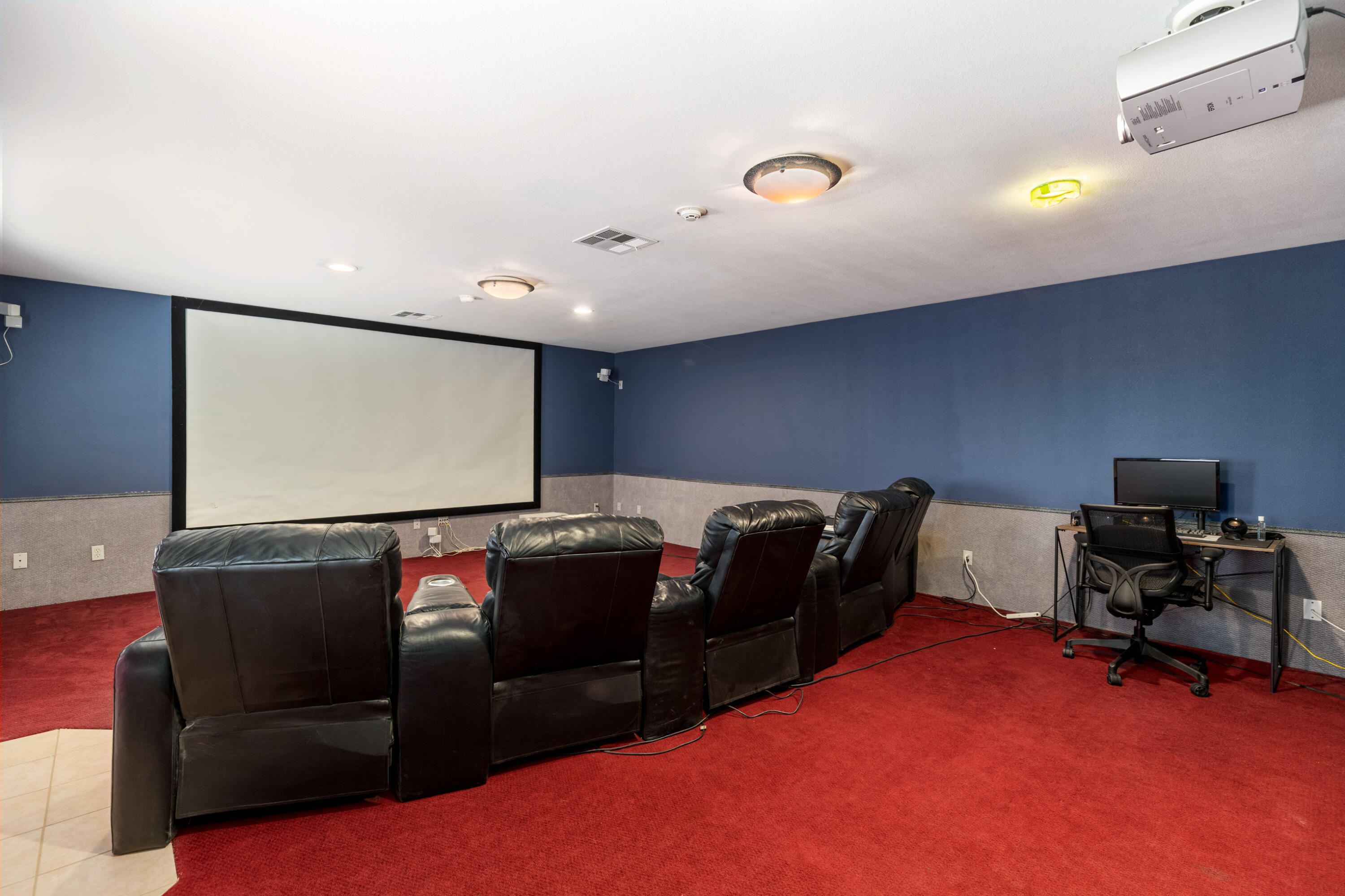 19600 Violette Court Tehachapi, CA 93561 - Photo 27 of 49 19600 Violet Ct_-InView-Media-17