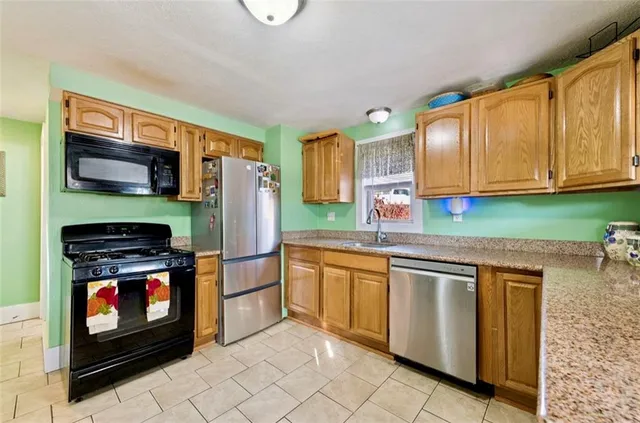 $179,900 | 365 Murtland Street, Springdale, PA 15144