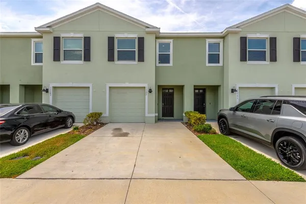 $1,995 | 11147 Crescent Deer Drive, Land O Lakes, FL 34638