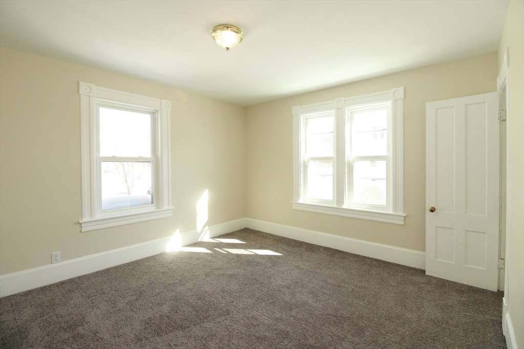 60 Ringgold Street Springfield, MA 01107 - Photo 20 of 29