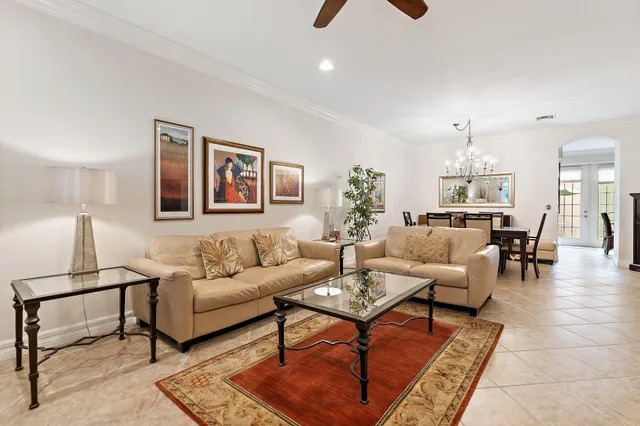 $585,000 | 113 Glencullen Circle, Jupiter, FL 33458