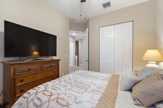 $585,000 | 113 Glencullen Circle, Jupiter, FL 33458