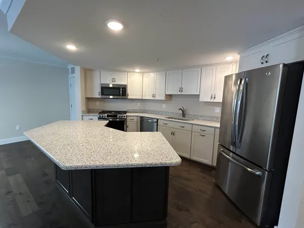 $649,000 | 150 Highway 1, Unit 110, Portsmouth, NH 03801