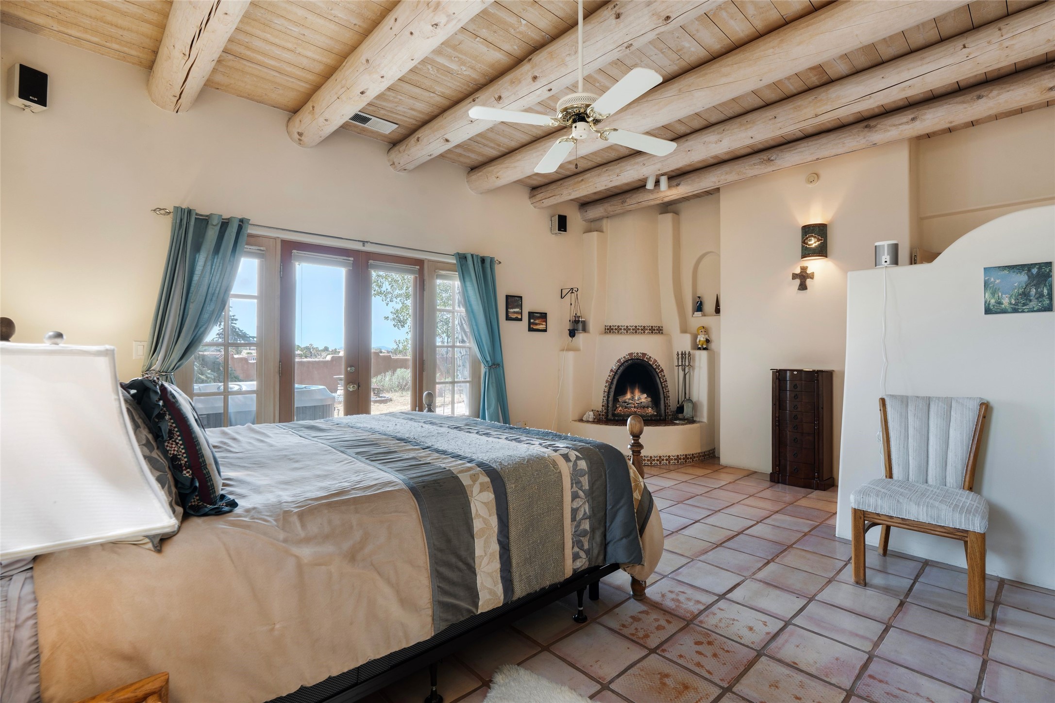 88 Monte Alto Road Santa Fe, NM 87508 - Photo 21 of 43 Primary Bedroom