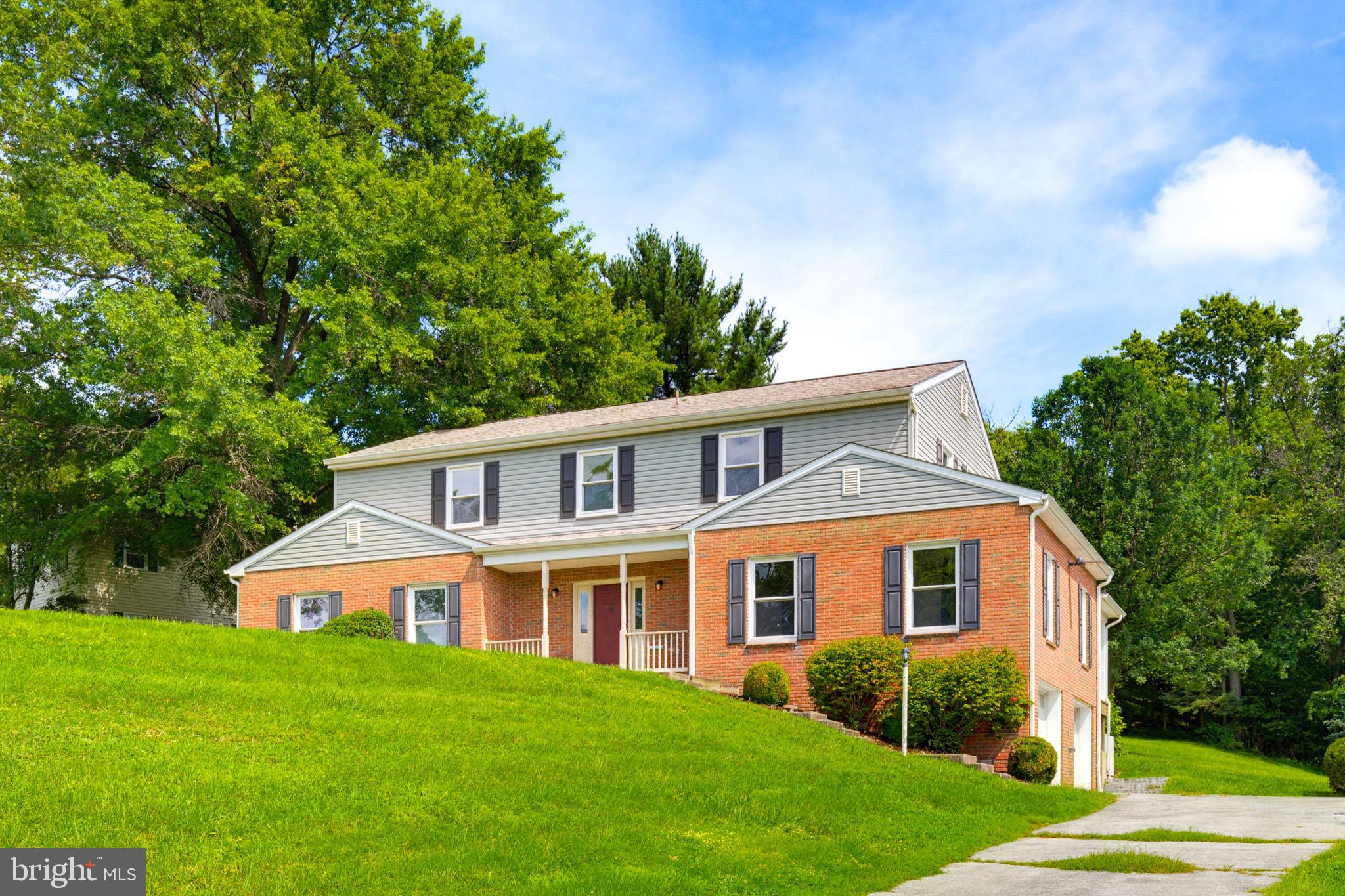133 Risser Road Bainbridge, PA 17502 - Photo 2 of 49 Gallery Image 2