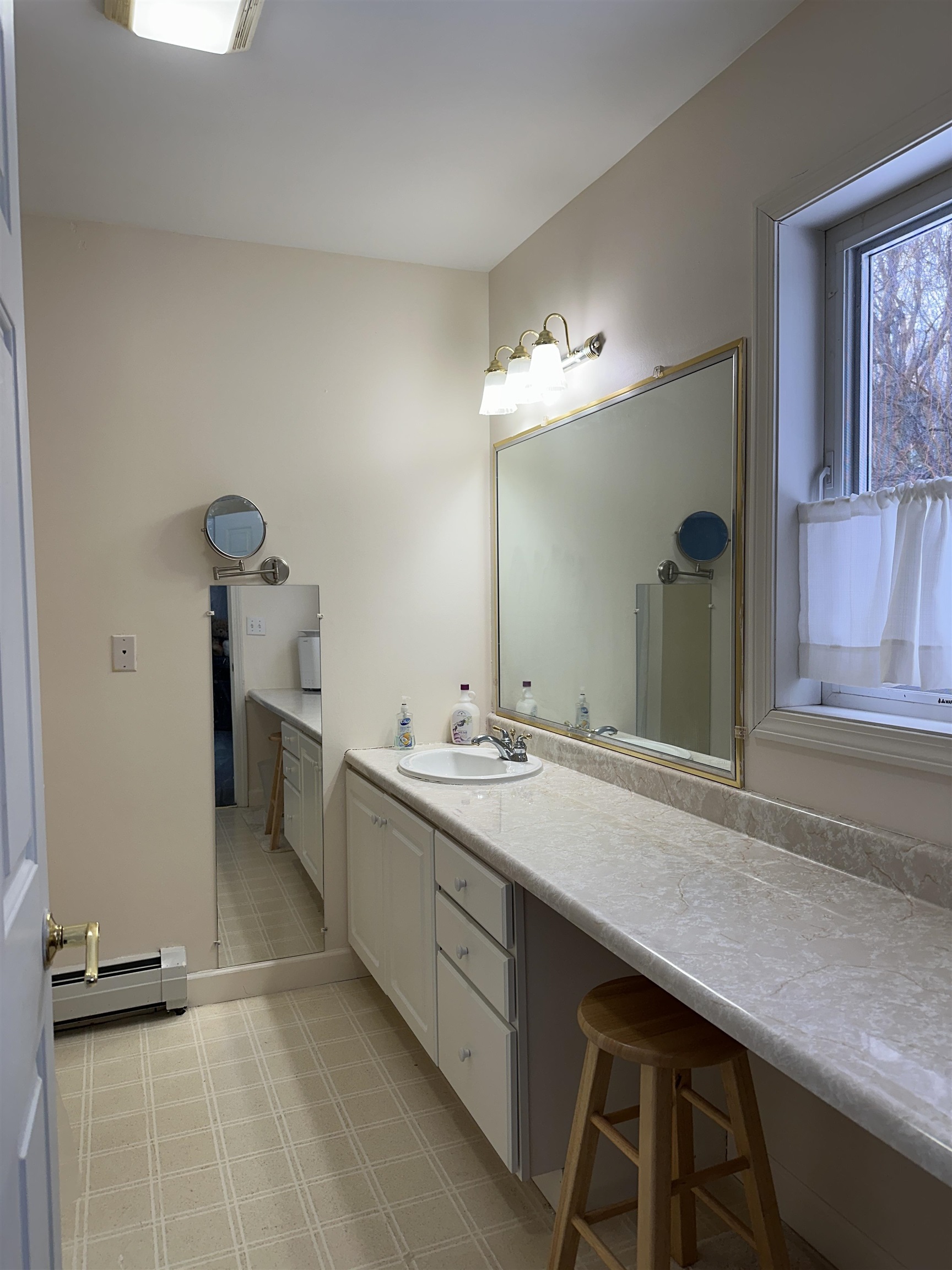 151 Cumberland Road, Unit 45 Burlington, VT 05408 - Photo 11 of 31 Gallery Image 11