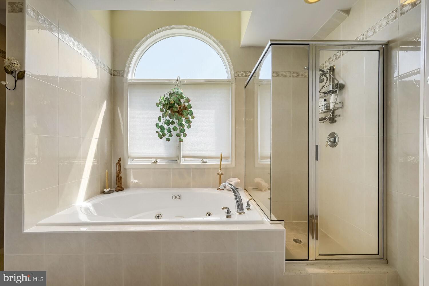 17 Stablemere Court Baltimore, MD 21209 - Photo 26 of 33 Primary Bathroom