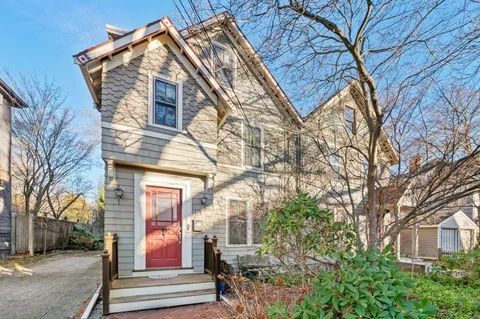 $1,795,000 | 117 Lexington Avenue, Unit 117, Cambridge, MA 02138