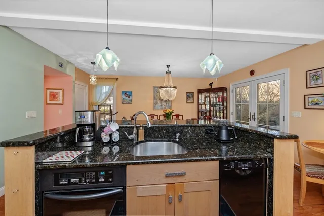 $1,795,000 | 117 Lexington Avenue, Unit 117, Cambridge, MA 02138