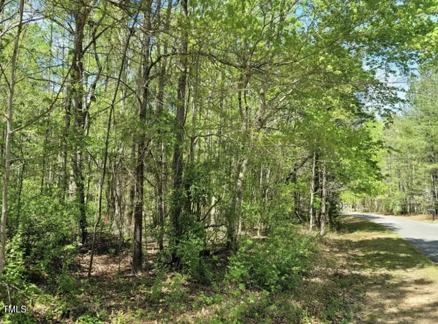 $285,000 | 33 Henry Court, Chapel Hill, NC 27516