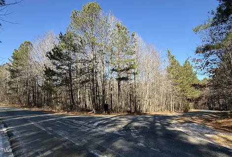 $285,000 | 33 Henry Court, Chapel Hill, NC 27516