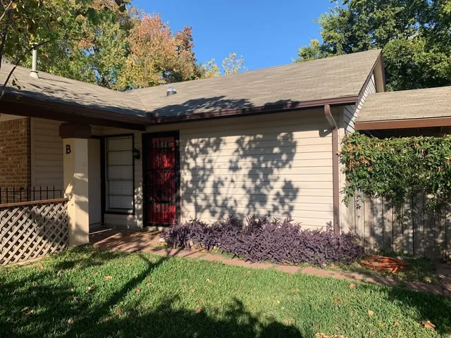 $1,375 | 1925 Nicole Circle, Unit B, Round Rock, TX 78664