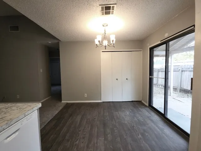 $1,375 | 1925 Nicole Circle, Unit B, Round Rock, TX 78664