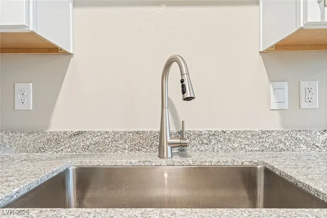 $1,300 | 457 Spring Dove Avenue, Unit NEXTGEN, Henderson, NV 89011