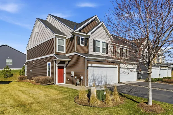 $425,000 | 5581 Yucca Lane North, Plymouth, MN 55446