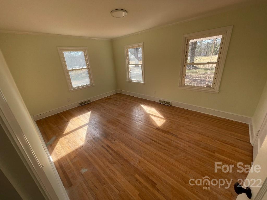 7716 Plott Road Charlotte, NC 28215 - Photo 4 of 6 Gallery Image 4