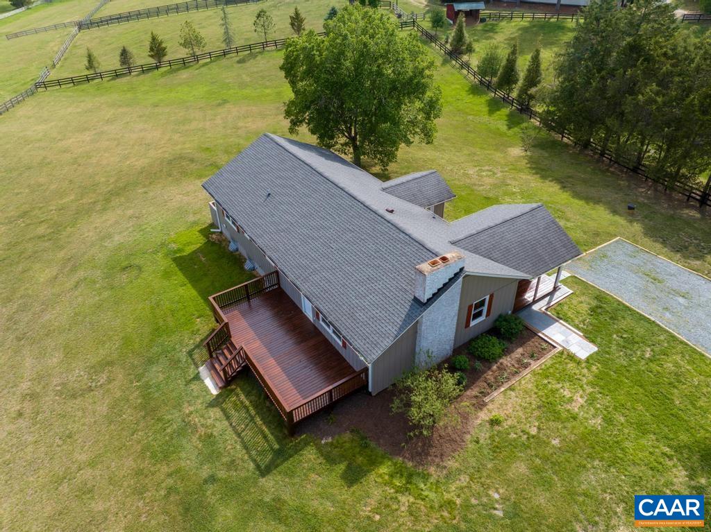 654 Clarks Tract Keswick, VA 22947 - Photo 25 of 28