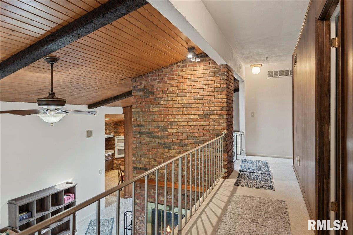 61 Bellerive Road Springfield, IL 62704 - Photo 27 of 63