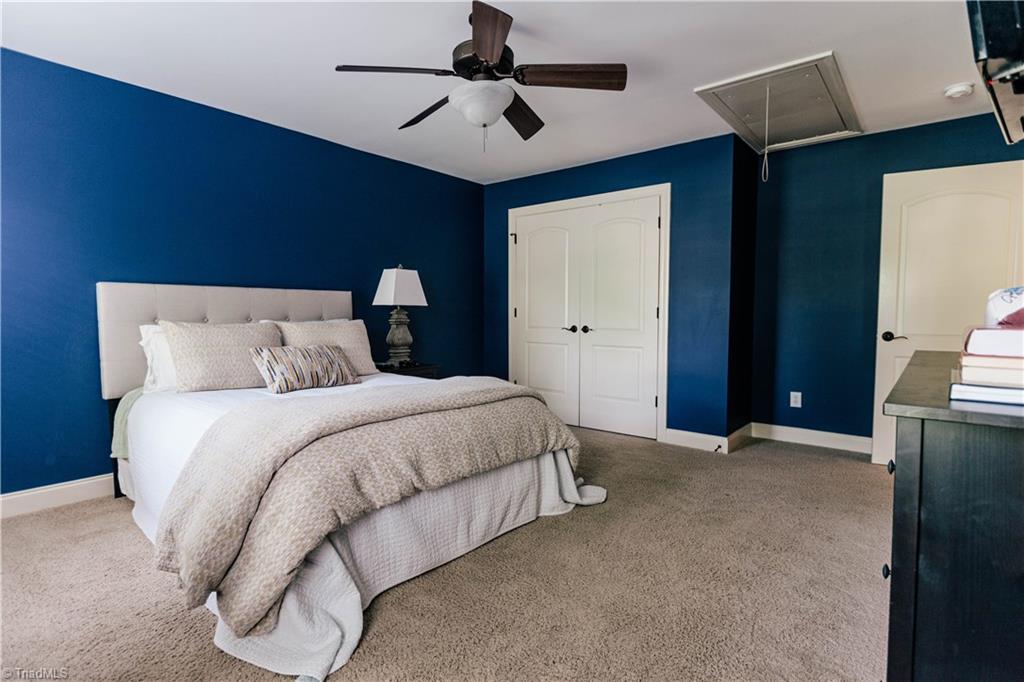 7886 Newhaven Drive Oak Ridge, NC 27310 - Photo 11 of 30