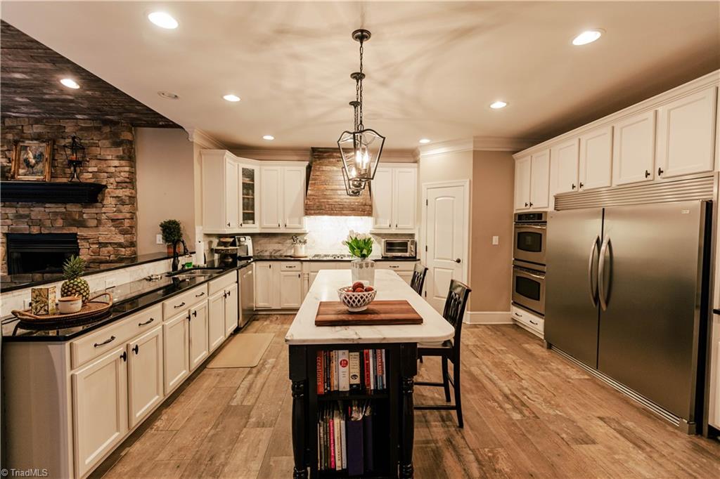 7886 Newhaven Drive Oak Ridge, NC 27310 - Photo 7 of 30