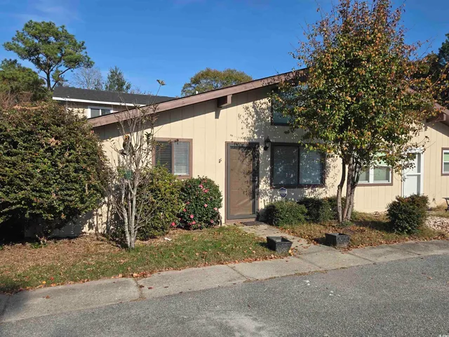 $1,400 | 604 35th Avenue North, Myrtle Beach, SC 29577