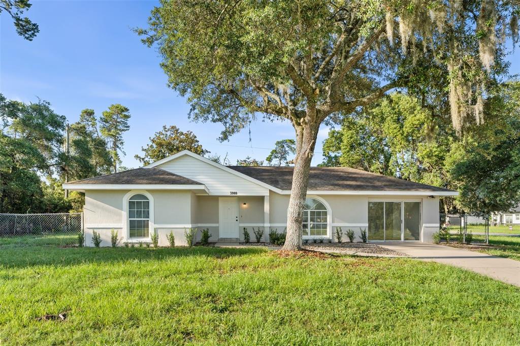 3988 Southwest 169th Ln Road Ocala, FL 34473 - Photo 1 of 37