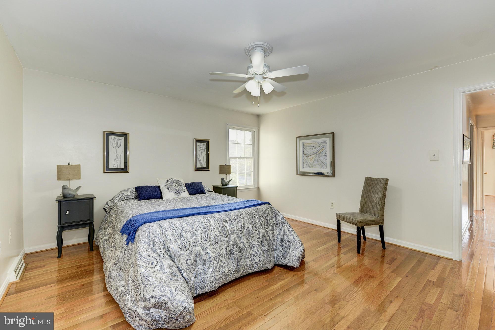 8700 Shadowlake Way Springfield, VA 22153 - Photo 15 of 30 Spacious Master Bedroom