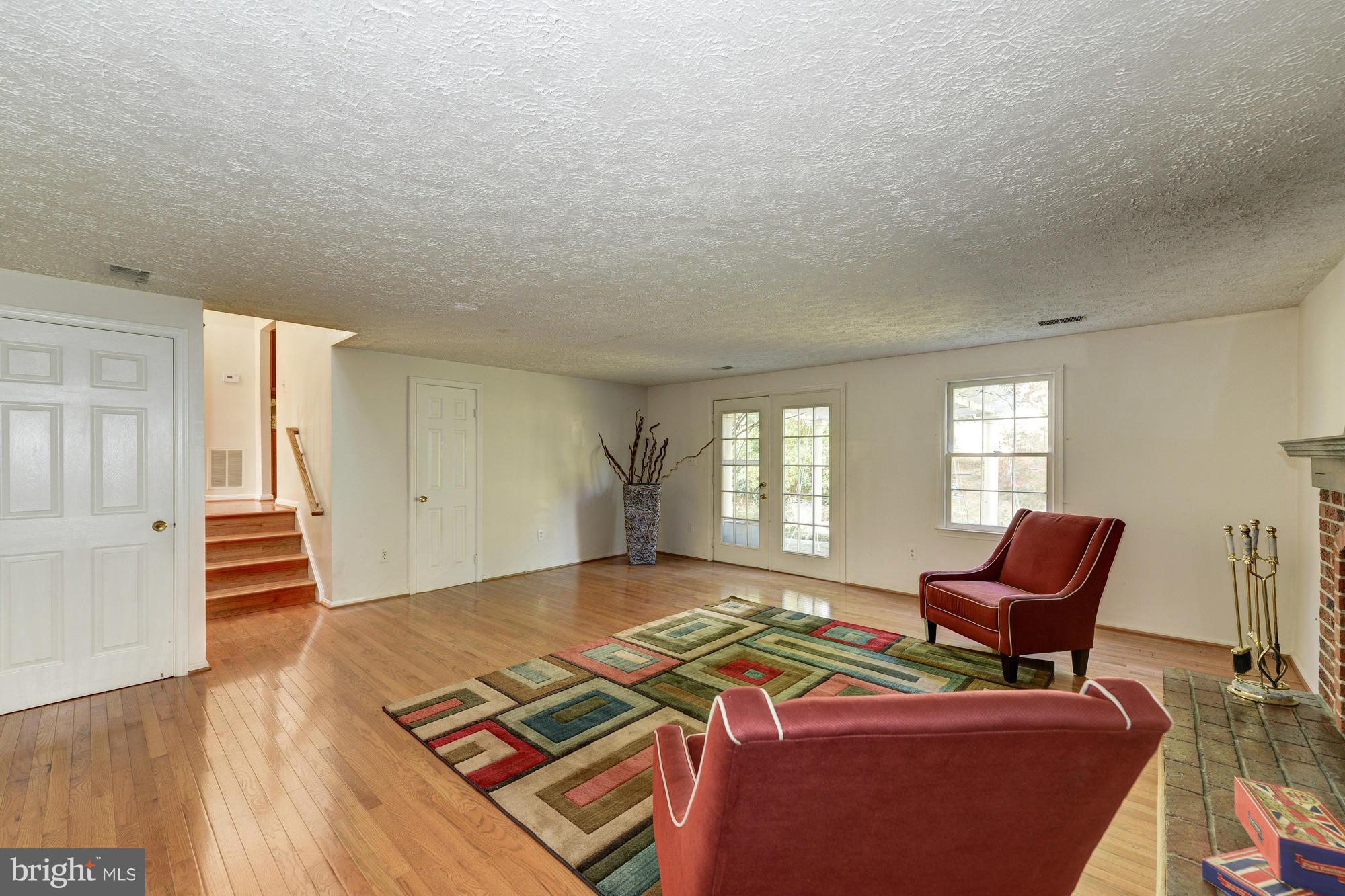 8700 Shadowlake Way Springfield, VA 22153 - Photo 24 of 30 Family Room with Walkout to Yard
