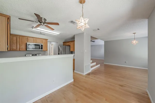 $450,000 | 1707 Overlook Drive, Grapevine, TX 76051