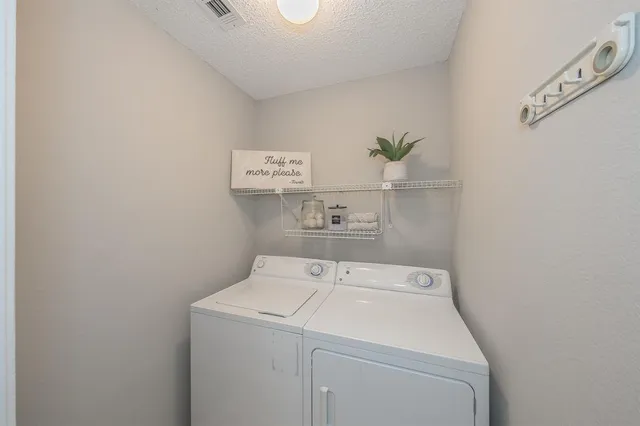 $448,900 | 1707 Overlook Drive, Grapevine, TX 76051