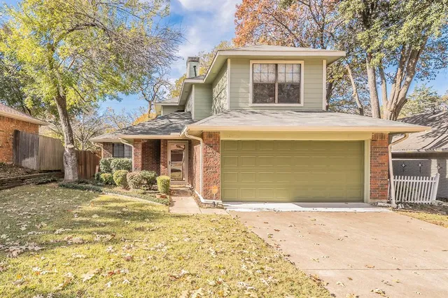 $448,900 | 1707 Overlook Drive, Grapevine, TX 76051