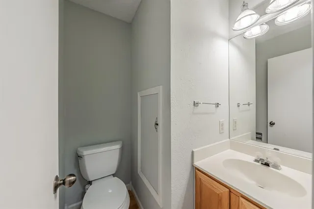 $450,000 | 1707 Overlook Drive, Grapevine, TX 76051