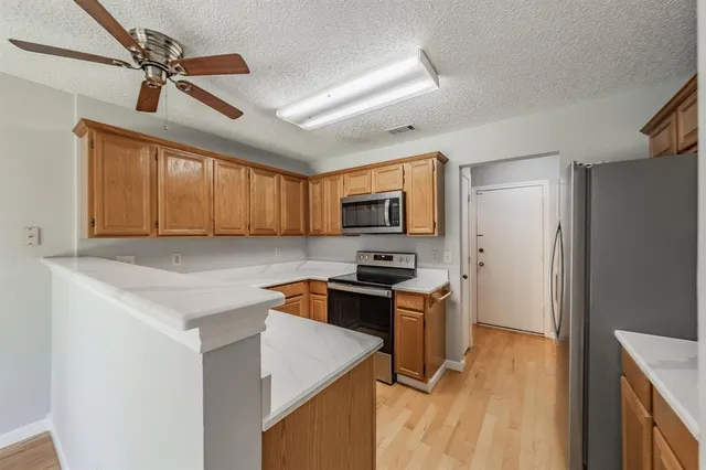 $450,000 | 1707 Overlook Drive, Grapevine, TX 76051