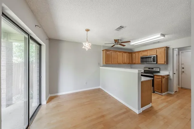 $450,000 | 1707 Overlook Drive, Grapevine, TX 76051