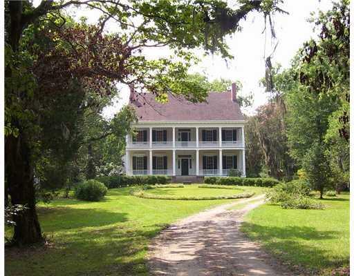 805 Church Hill Road Natchez, MS 39120 - Photo 1 of 16 Gallery Image 1