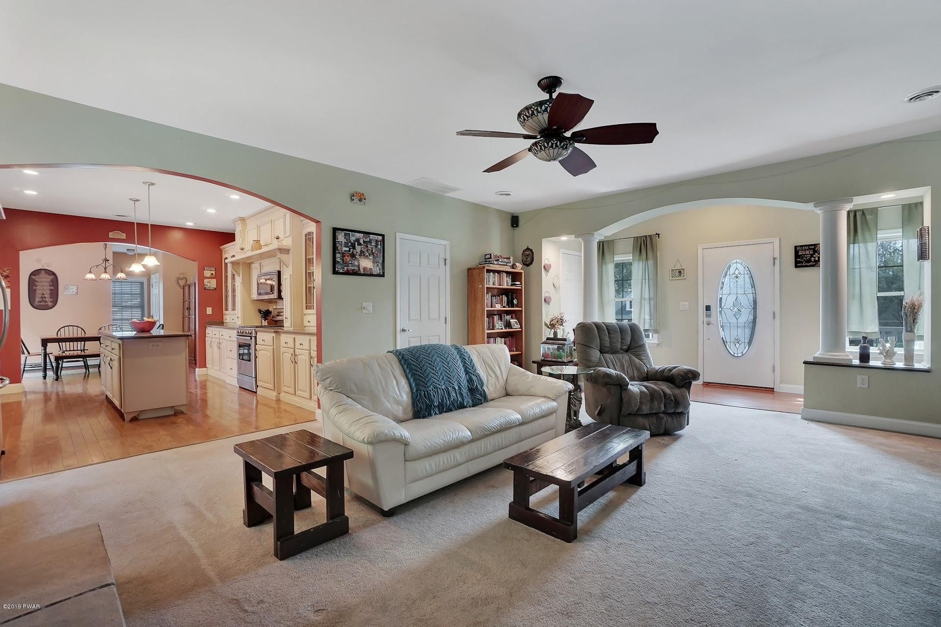 14 Brookside Road Waymart, PA 18472 - Photo 3 of 27 10 (3)