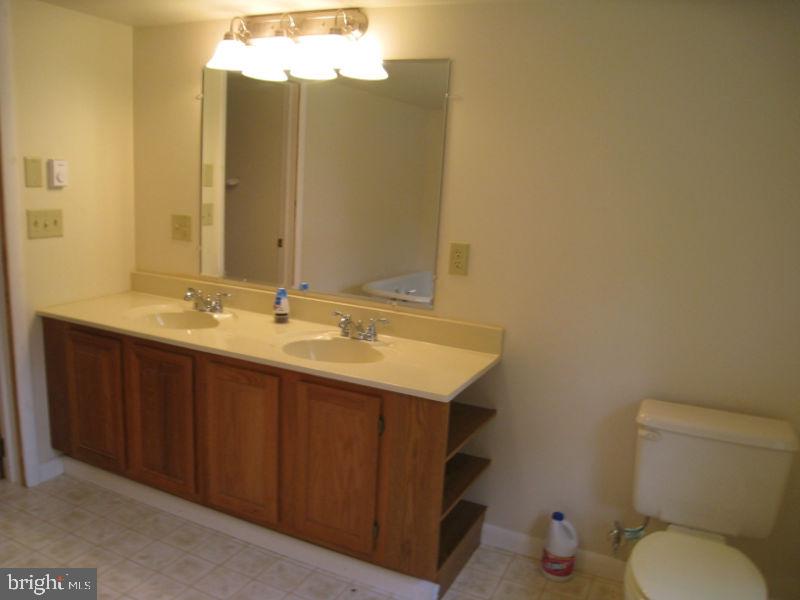 1255 Swamp Bridge Road Denver, PA 17517 - Photo 6 of 13